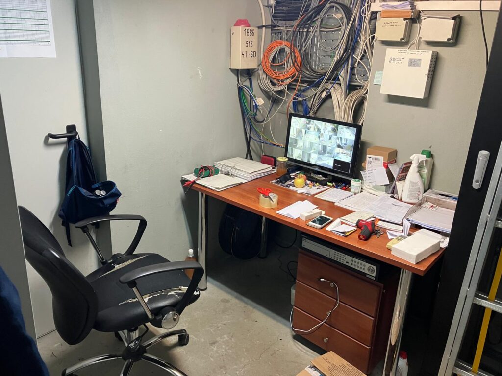 Technical Room With Supervision 1
